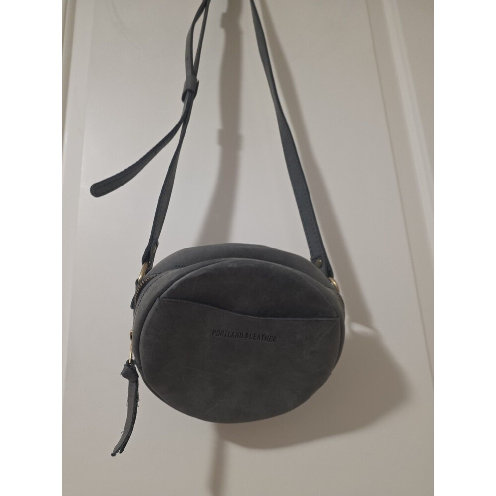 Portland Leather "Almost Perfect" Circle Crossbody Bag "Storm" Gray Suede 7x2.5"